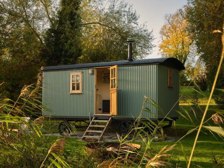 Plankbridge shepherd's huts