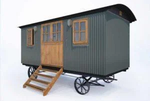 Plankbridge Cabin shepherd's hut in Coppice Smoke