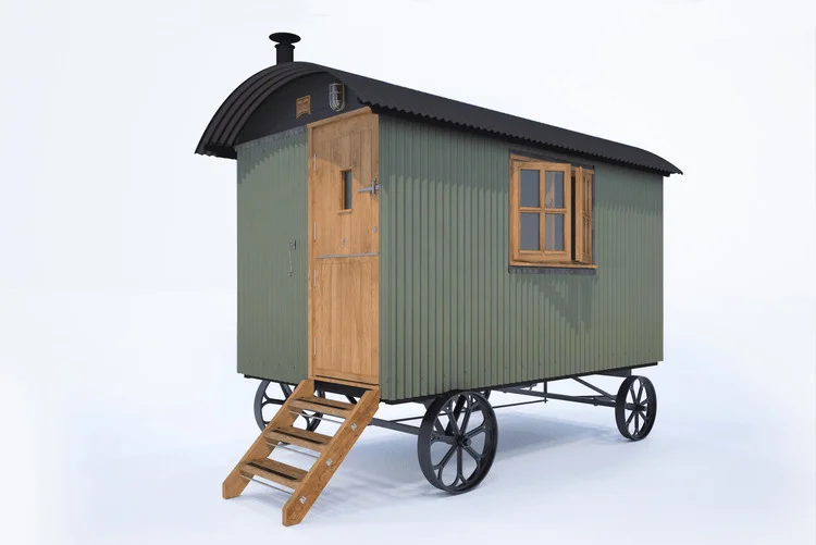 Plankbridge Snug shepherd's hut in Hurdlemaker Green